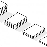 piles of paper / piles de papier
