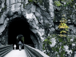 Othello Tunnels Wallpaper Landscape Nature
