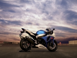 Suzuki GSX R1000 Wallpaper Suzuki Motorcycles