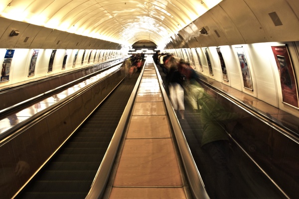 action blur curve escalator line long exposure 