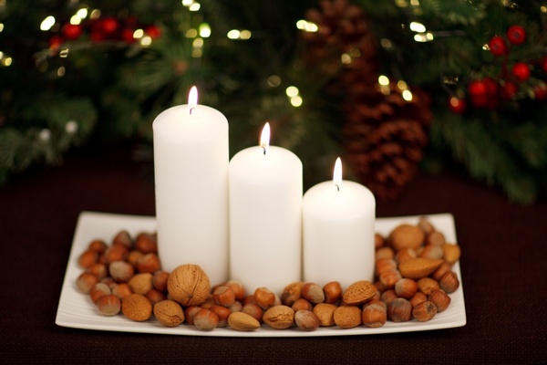 advent almond candle