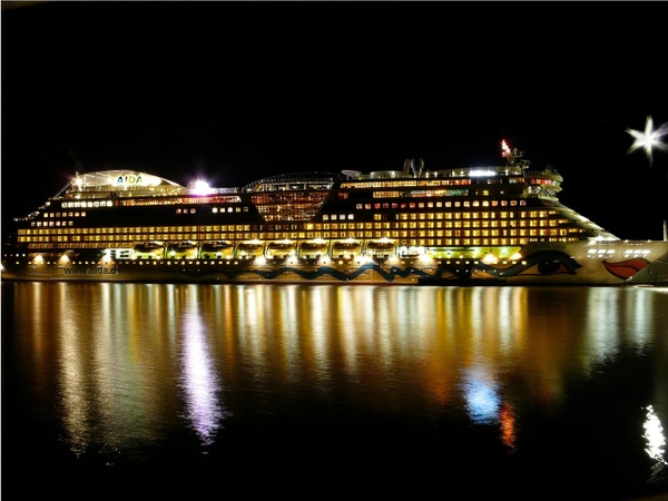 aida driving cruise ship sea