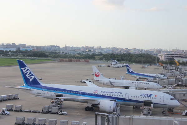 air plane air port in japan