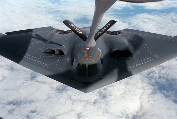 aircraft delta wing stealth bomber
