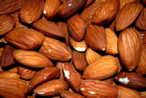 almond almonds roasted