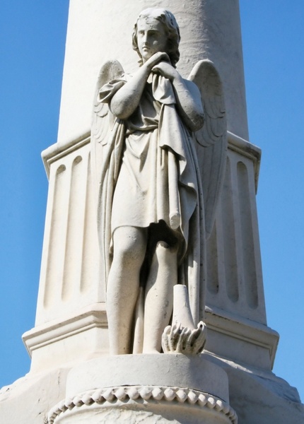 angel statue 1