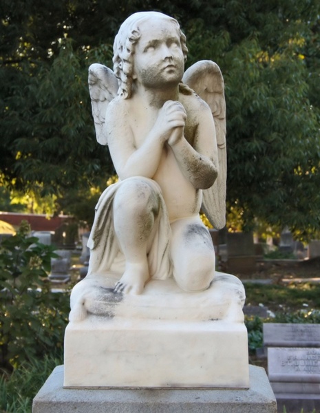 angel statue 5