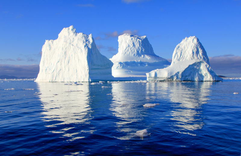 arctic scenery picture calm lake iceberg  