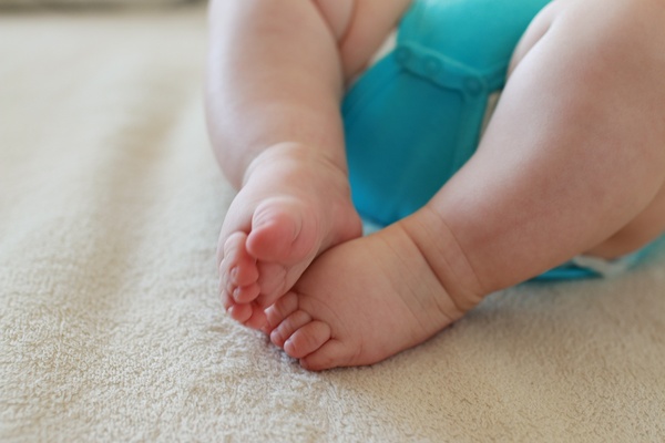 Baby feet Photos in .jpg format free and easy download id:595153
