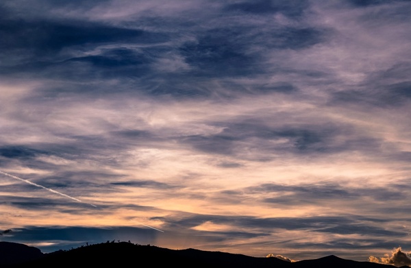 background cloud cloudy color contrast dusk evening