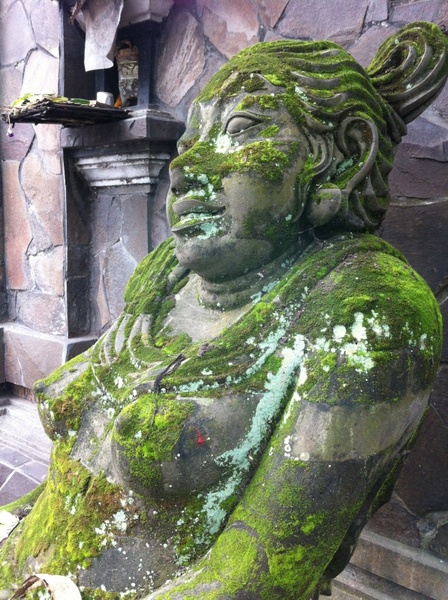 bali statue stone