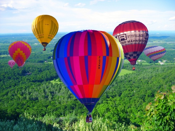 balloons sky colorful