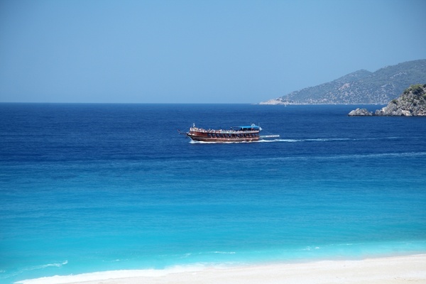 beach blue boat