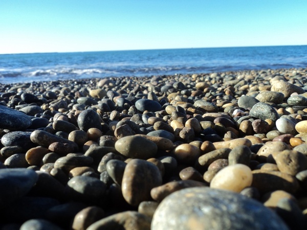 beach stones mar