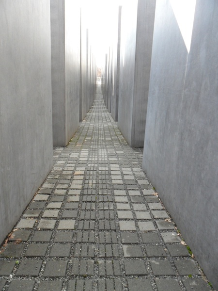 berlin monument memorial