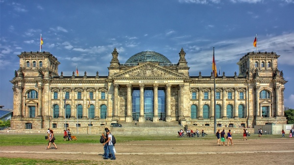 berlin reichstag government