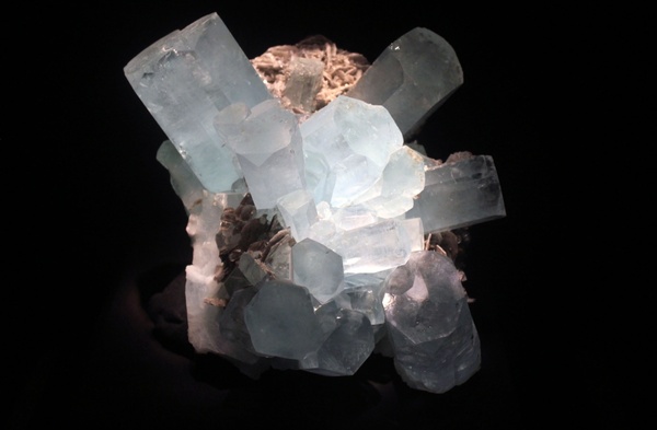 beryl v aquamarine 