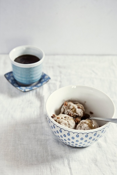 beverage bowl breakfast chocolate cream cup dairy