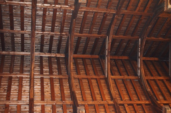 binding old roof