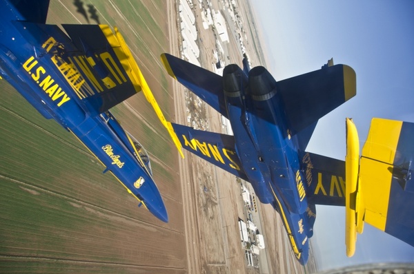 blue angels jets fighters