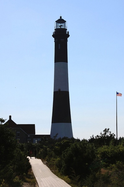 boardwalk to lighthouse