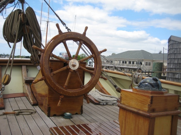 boat ship wheel