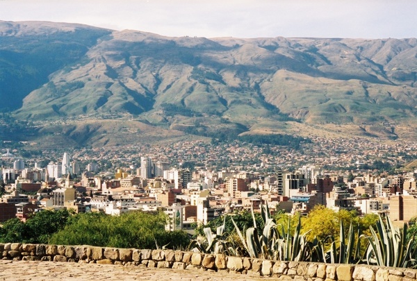 bolivia cochabamba andes mountains