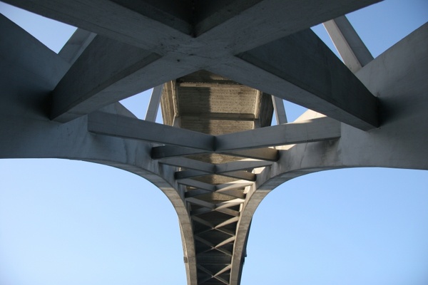 bridge sculpture architecture