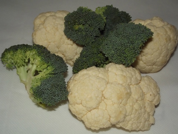 broccoli amp cauliflower florets 02