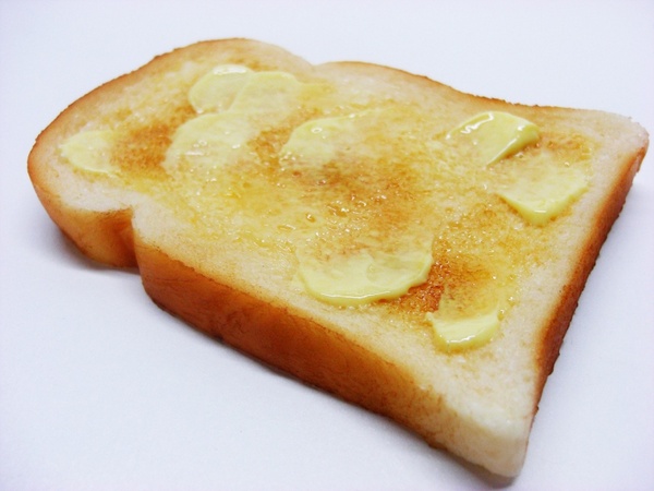 buttered toast food