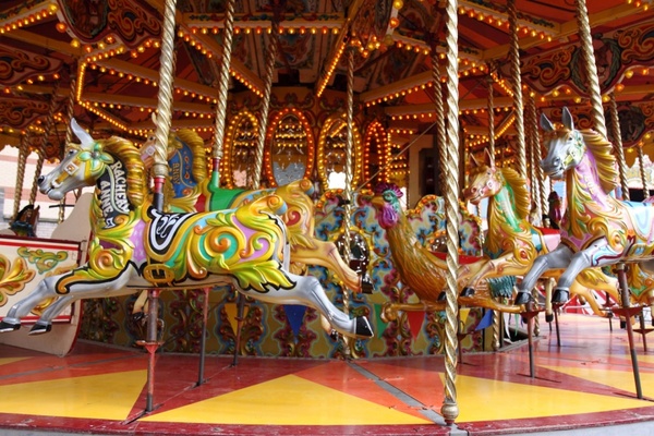 carousel horses 