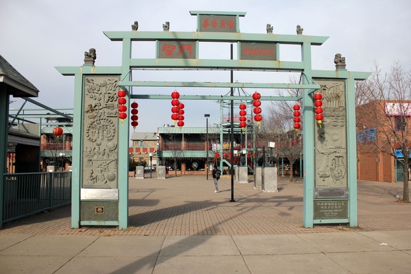 chinatown gate in chicago illinois