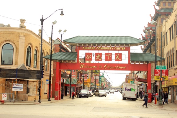 chinatown wentworth gate in chicago illinois