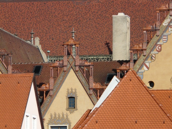 city building roofs