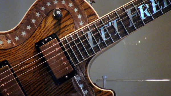 close up of spirit of america gibson les paul guitar at ellis island 3182011