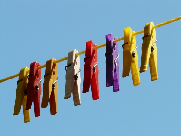 clothespins clothes line dry 