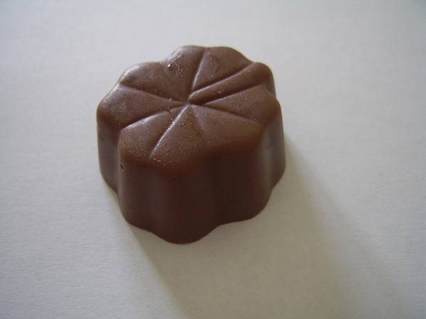 clover shaped chocolate