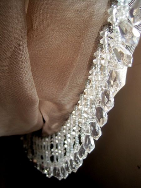 curtain drape folds