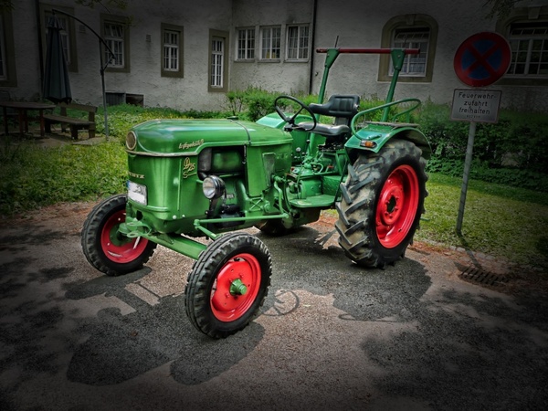 deutz d-25 tractor