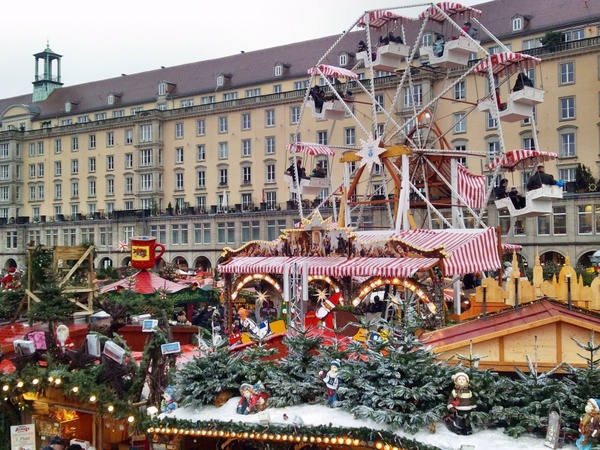 dresdner striezelmarkt 2012 christmas festival