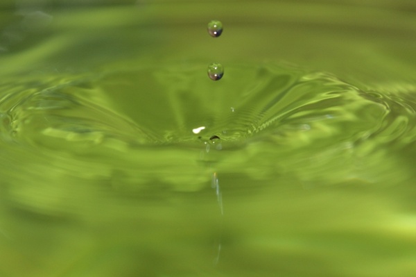 drip liquid green