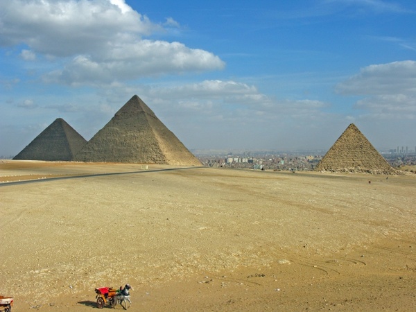egypt pyramids cairo