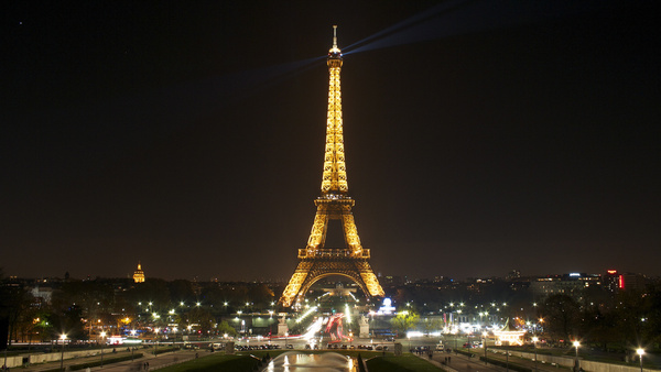 Eiffel tower at night Photos in .jpg format free and easy download ...