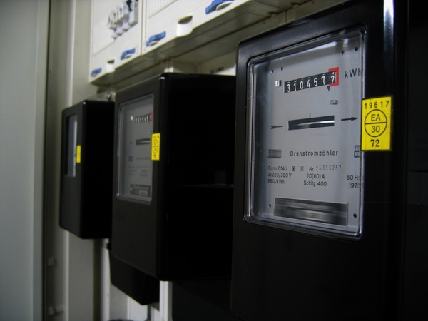 electricity meter current pay