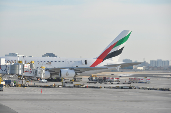 emirates airbus a380 