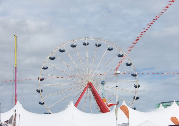 ferrace wheel behind tent 