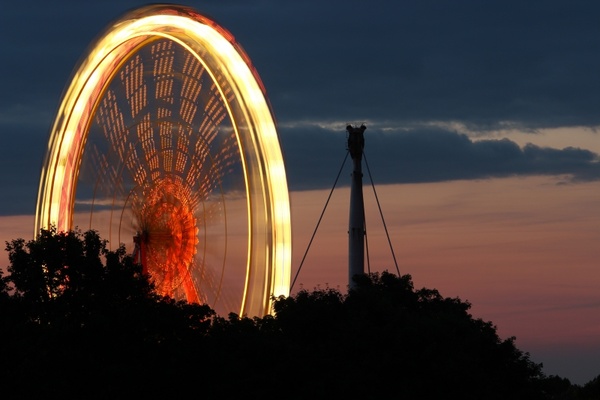 ferris wheel olympic park long exposure