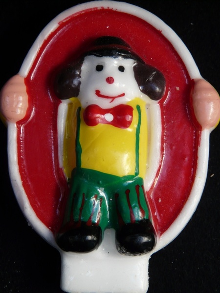 fig clown candle