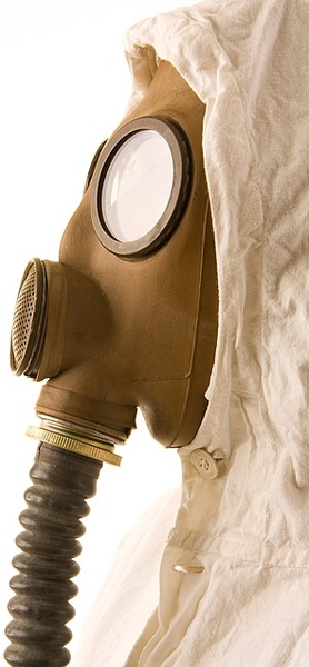 figure wearing a gas mask picture 5