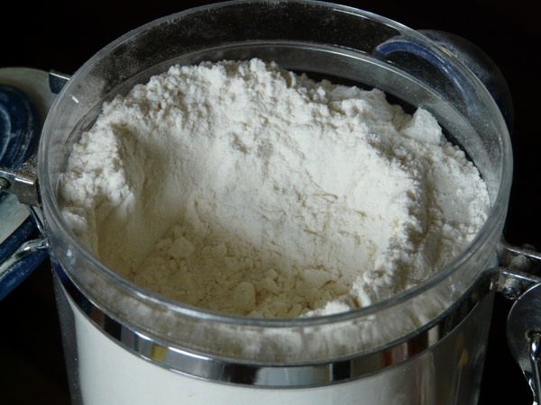 flour wheat flour ground